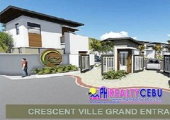 TOWNHOUSE FOR SALE AT CRESCENT VILLE NORTH CASUNTINGAN