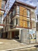 TOWNHOUSE HOUSE FOR SALE IN DON ANTONIO HEIGHTS QUEZON CITY