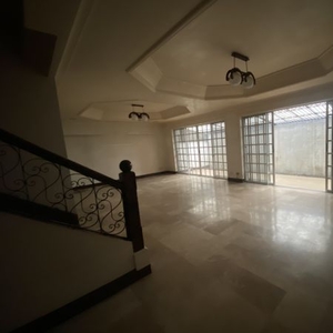 Newly Renovated Ayala Alabang Townhouse with 3 Bedrooms For Rent in Muntinlupa