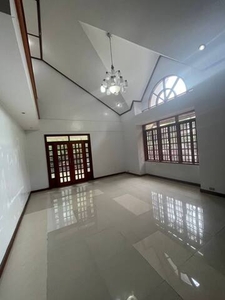 House For Sale In Tandang Sora, Quezon City