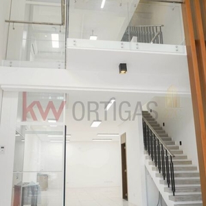 Office For Sale In Quezon City, Metro Manila