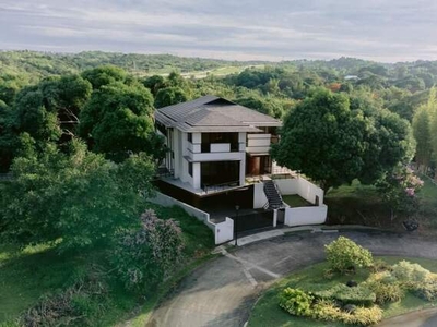 Villa For Sale In Don Jose, Santa Rosa